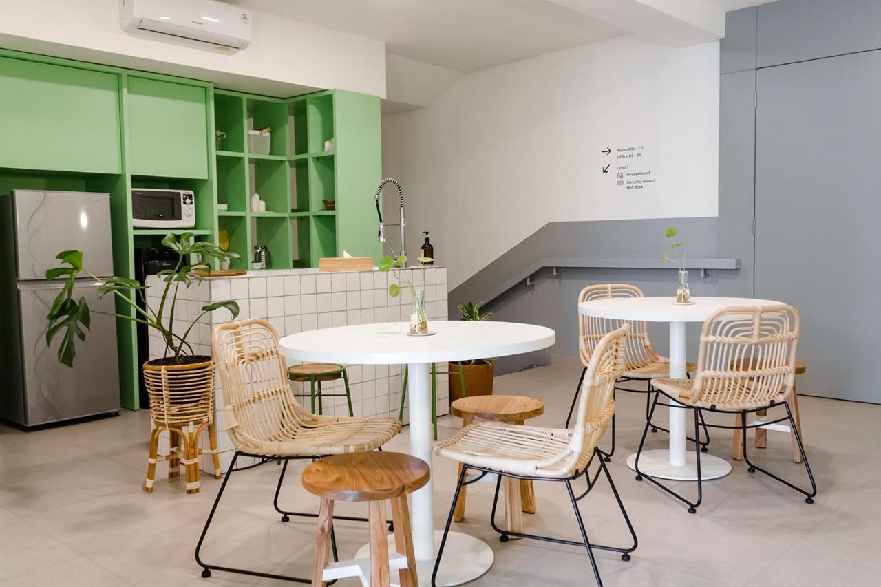 Sanctuary Spaces By Twospaces Jakarta Eksteriør bilde